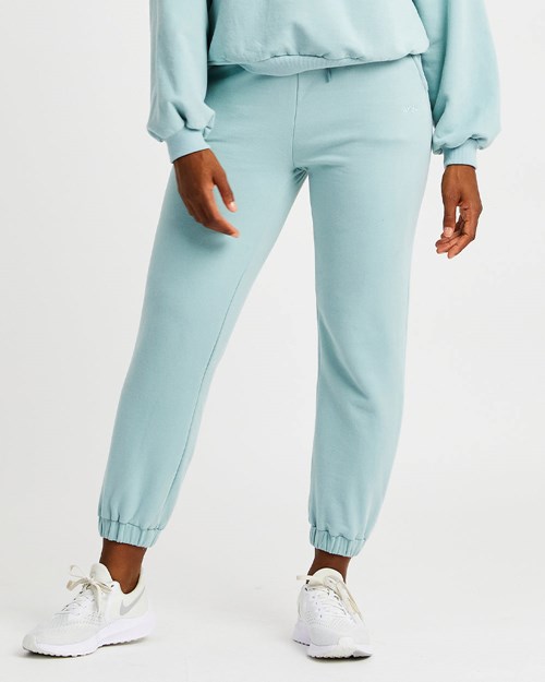 AYBL Everyday Oversized Joggers Soft Sage | BCUEMVY-12